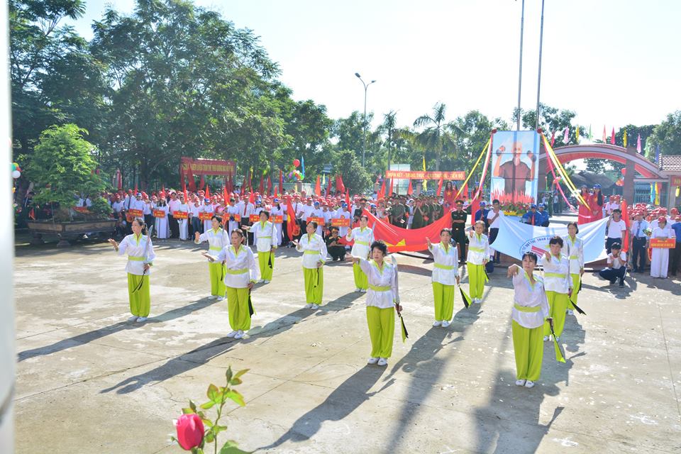 dong tam group tai tro dai hoi the duc the thao huyen can giuoc nam 2017 6