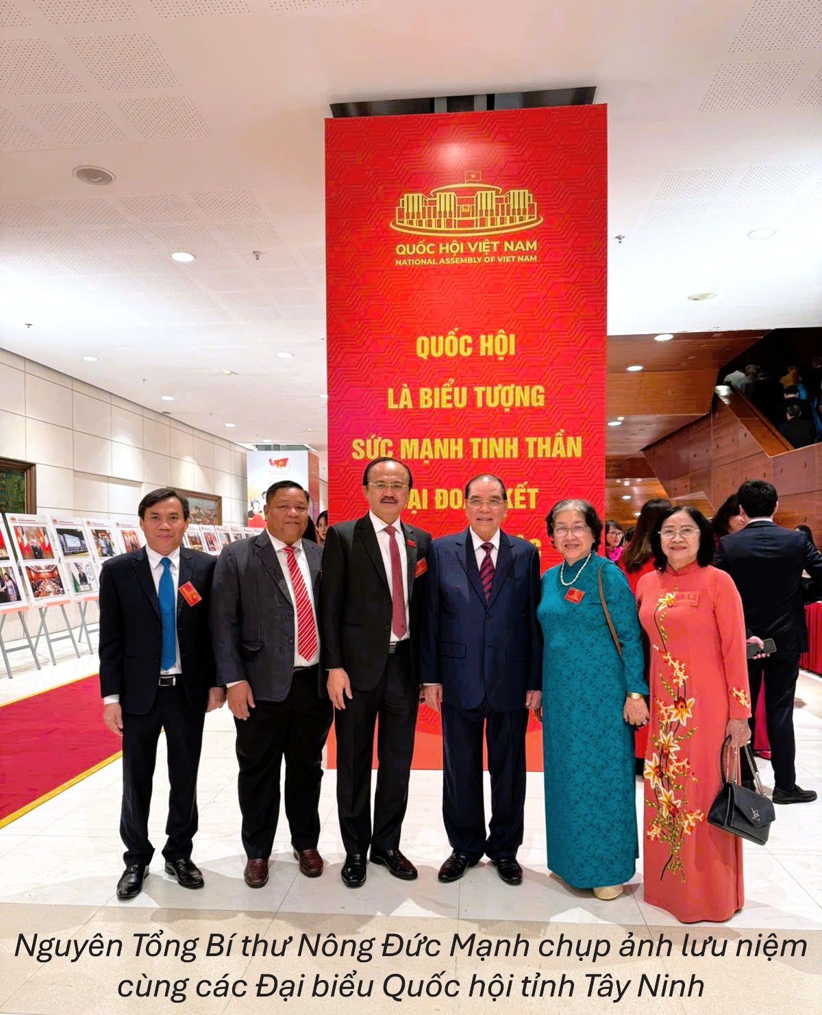 8. Nguyen Tong Bi thu Nong Duc Manh