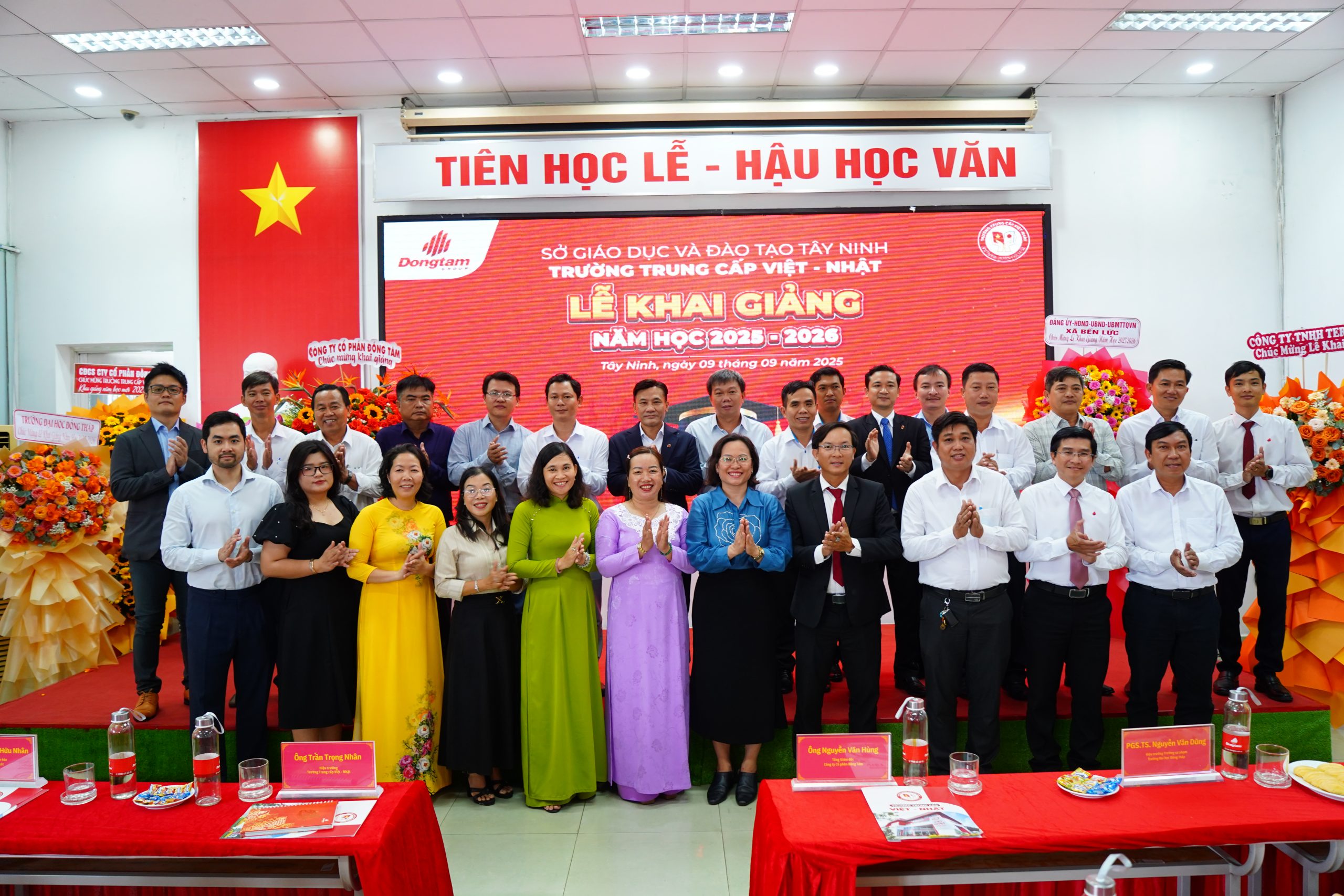 9A. HINH TAP THE scaled