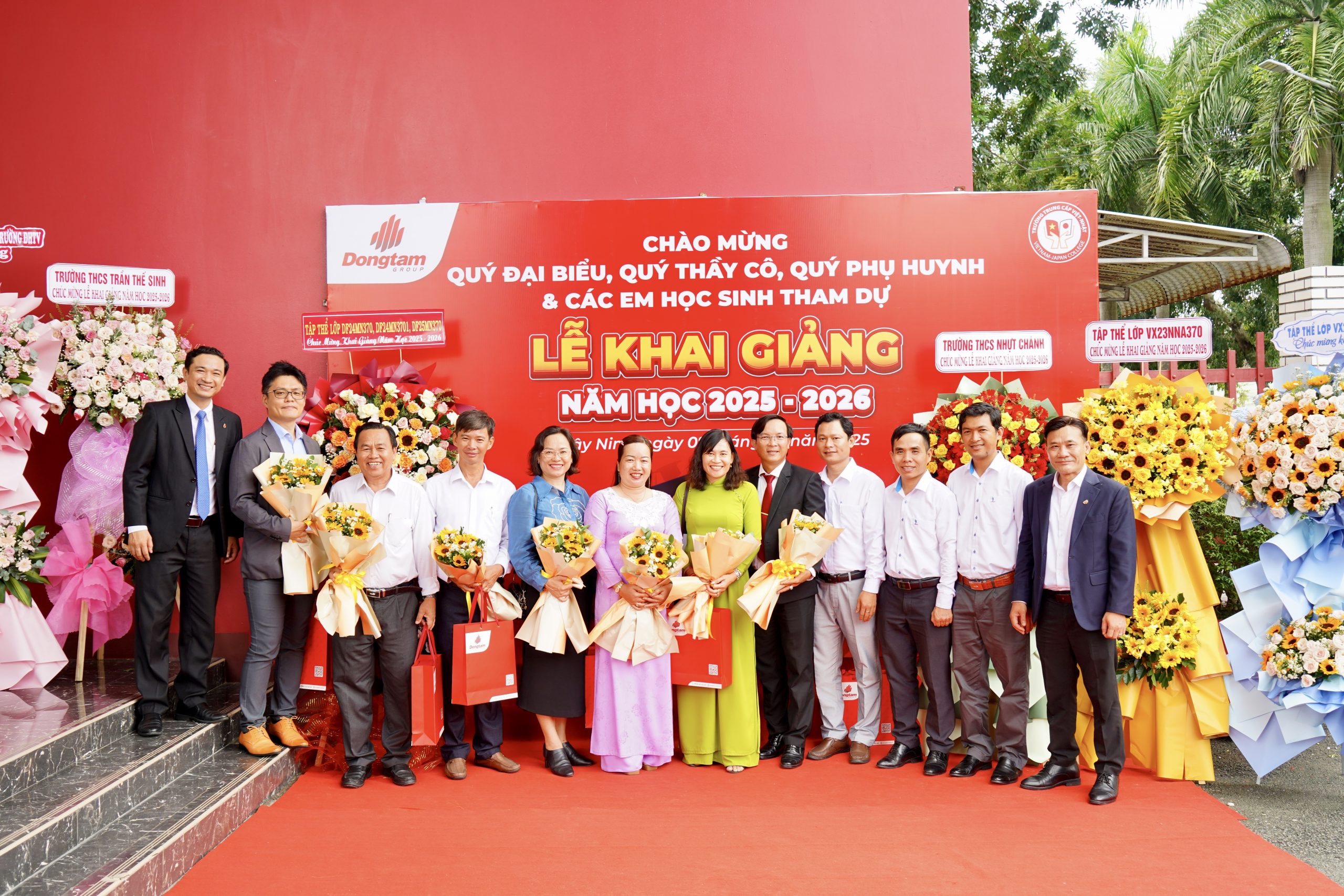 9B. HINH TAP THE scaled