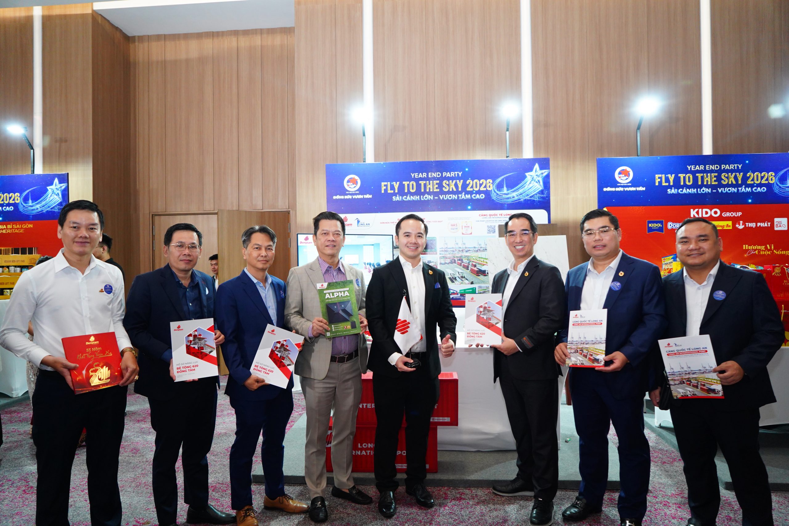 HINH 6.DONGTAM GROUP DONG HANH YBA CHI HOI SAI GON scaled