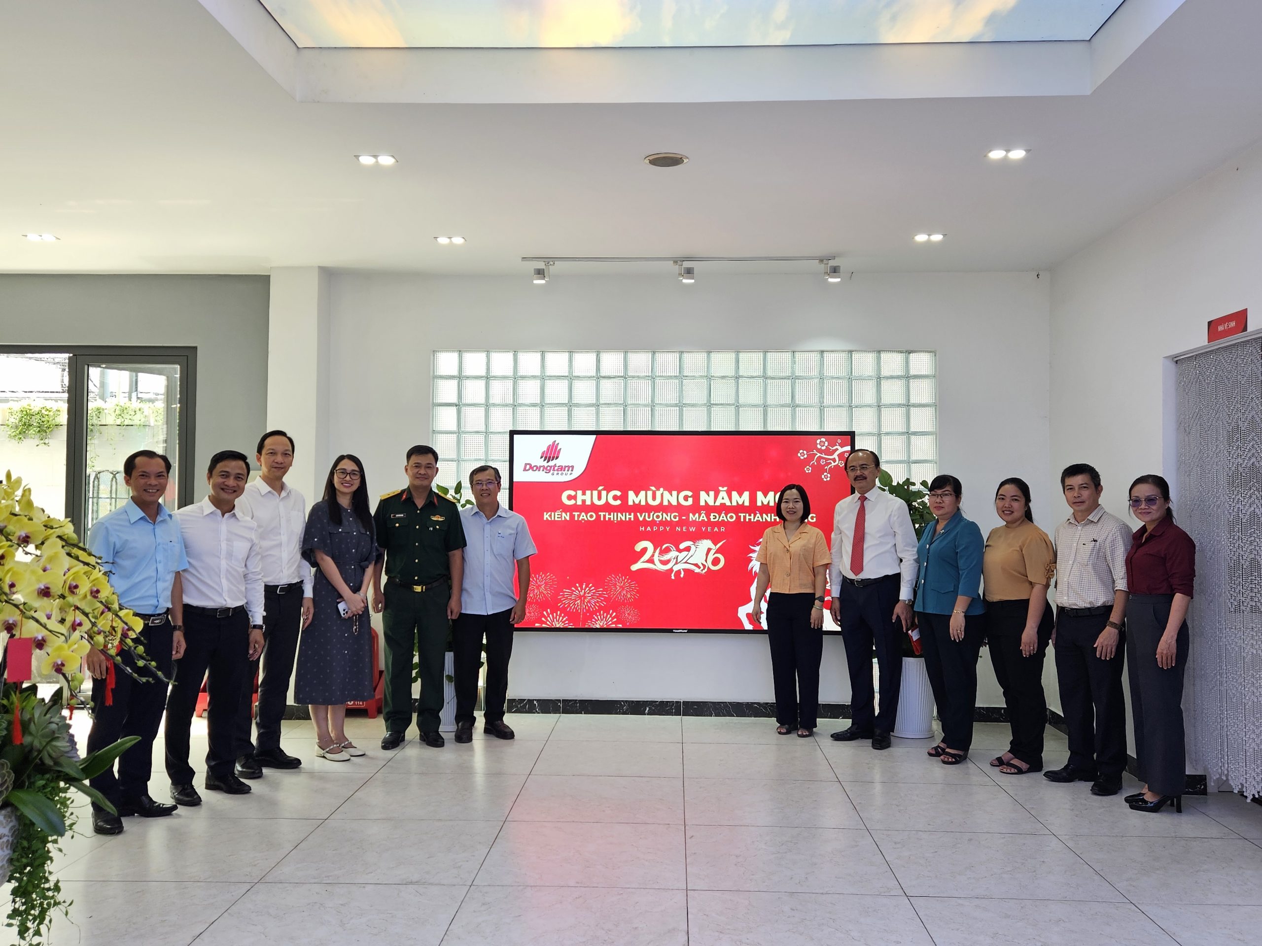 H9. LANH DAO PHUONG BINH PHU scaled