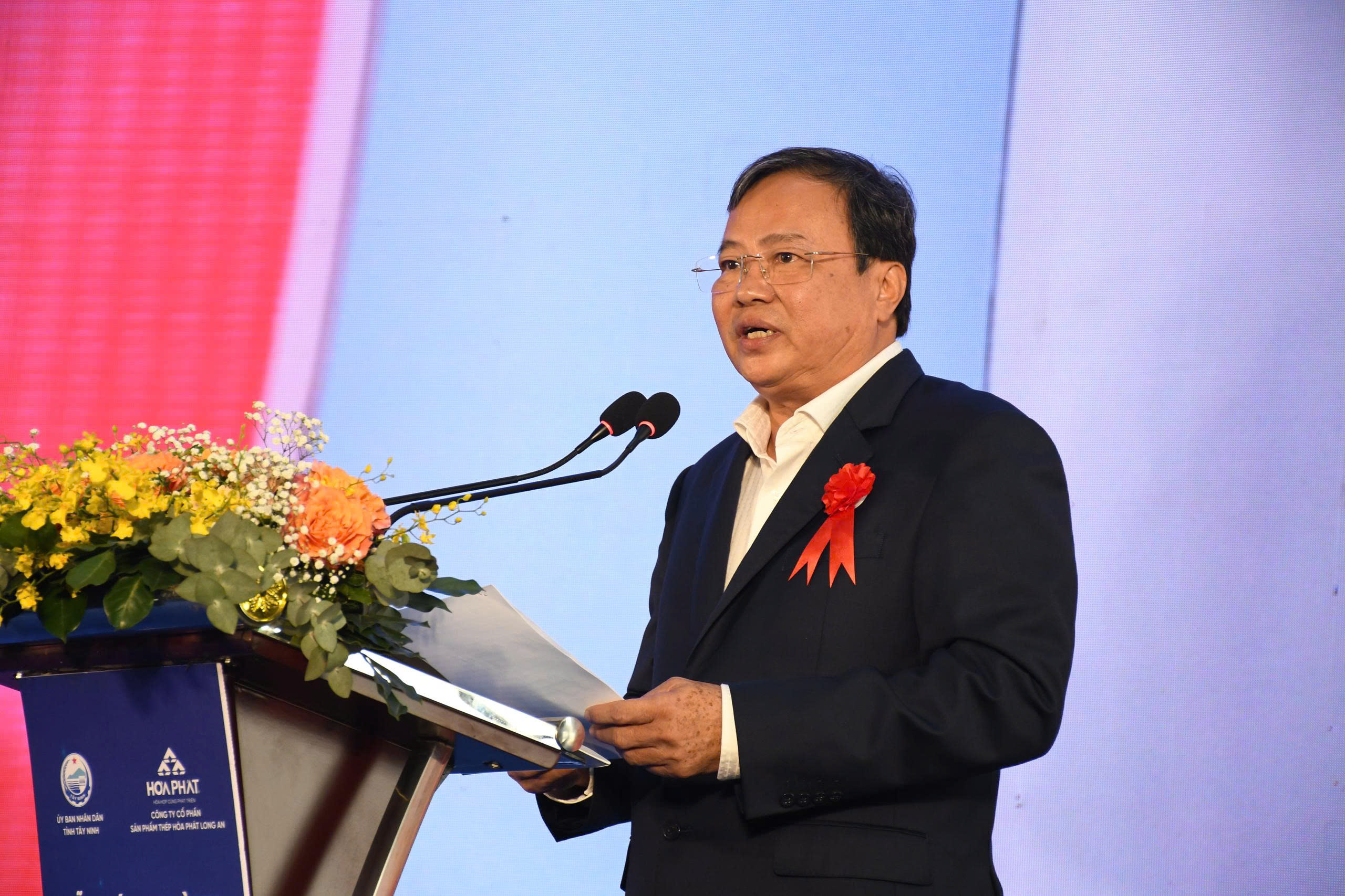 Mr Le Van Han Pho Bi Thu Chu tich UBND tinh Tay Ninh